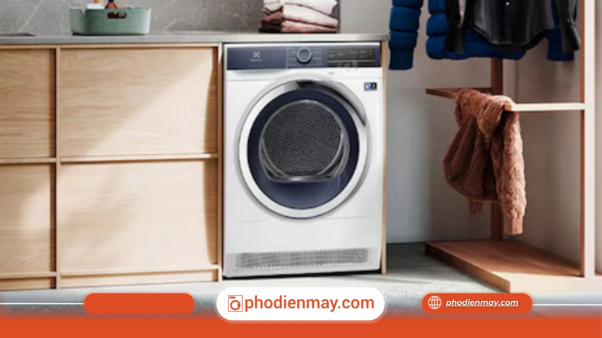 Tủ sấy quần áo có sấy khô chăn mền, áo khoác dày không?