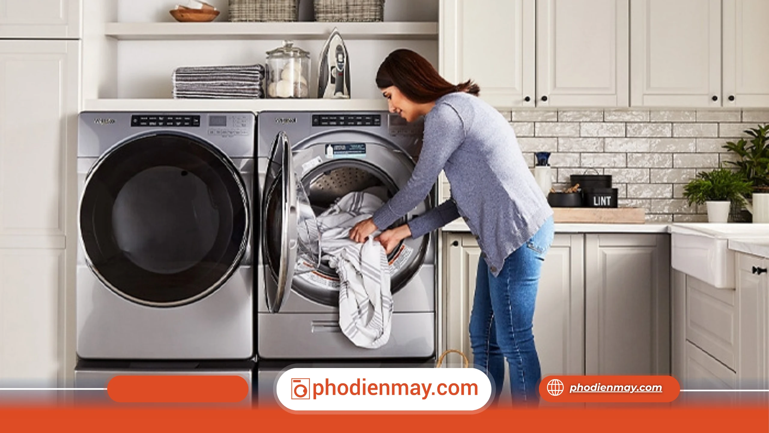 Người ở chung cư thường phân vân giữa máy sấy quần áo và tủ sấy quần áo vì điều này