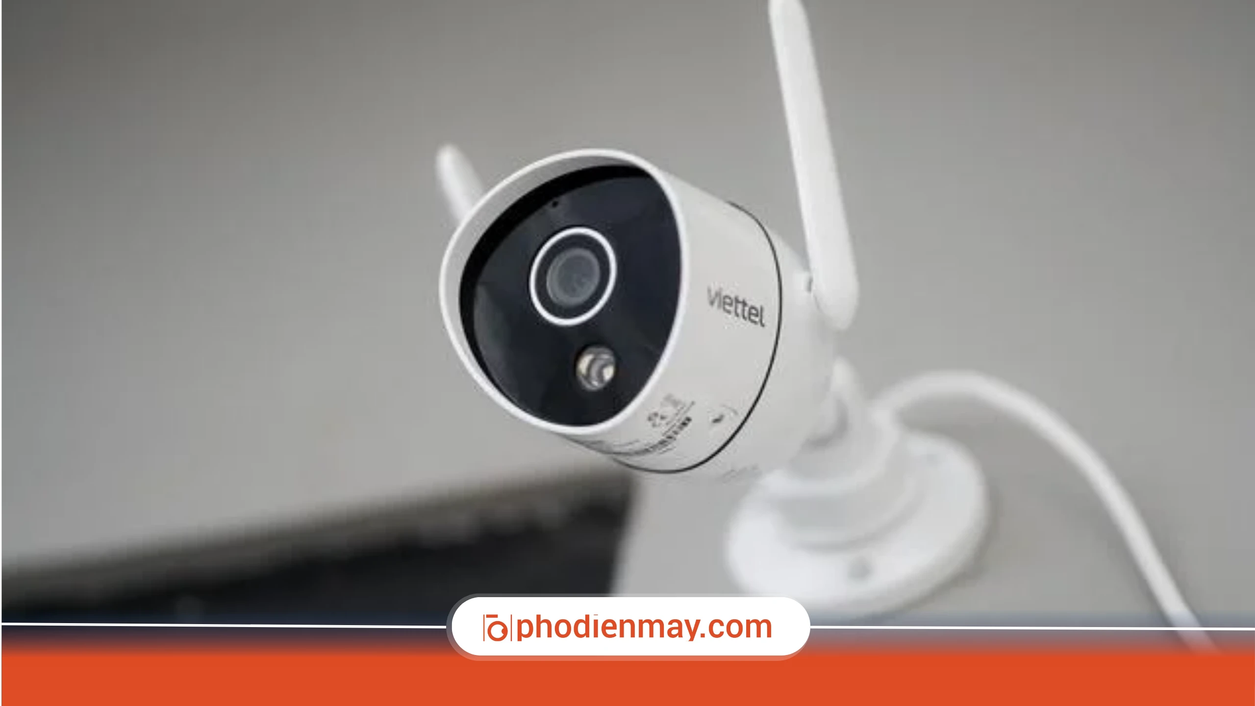 Camera bị mờ hình là do đâu? Cách xử lý nhanh tại nhà