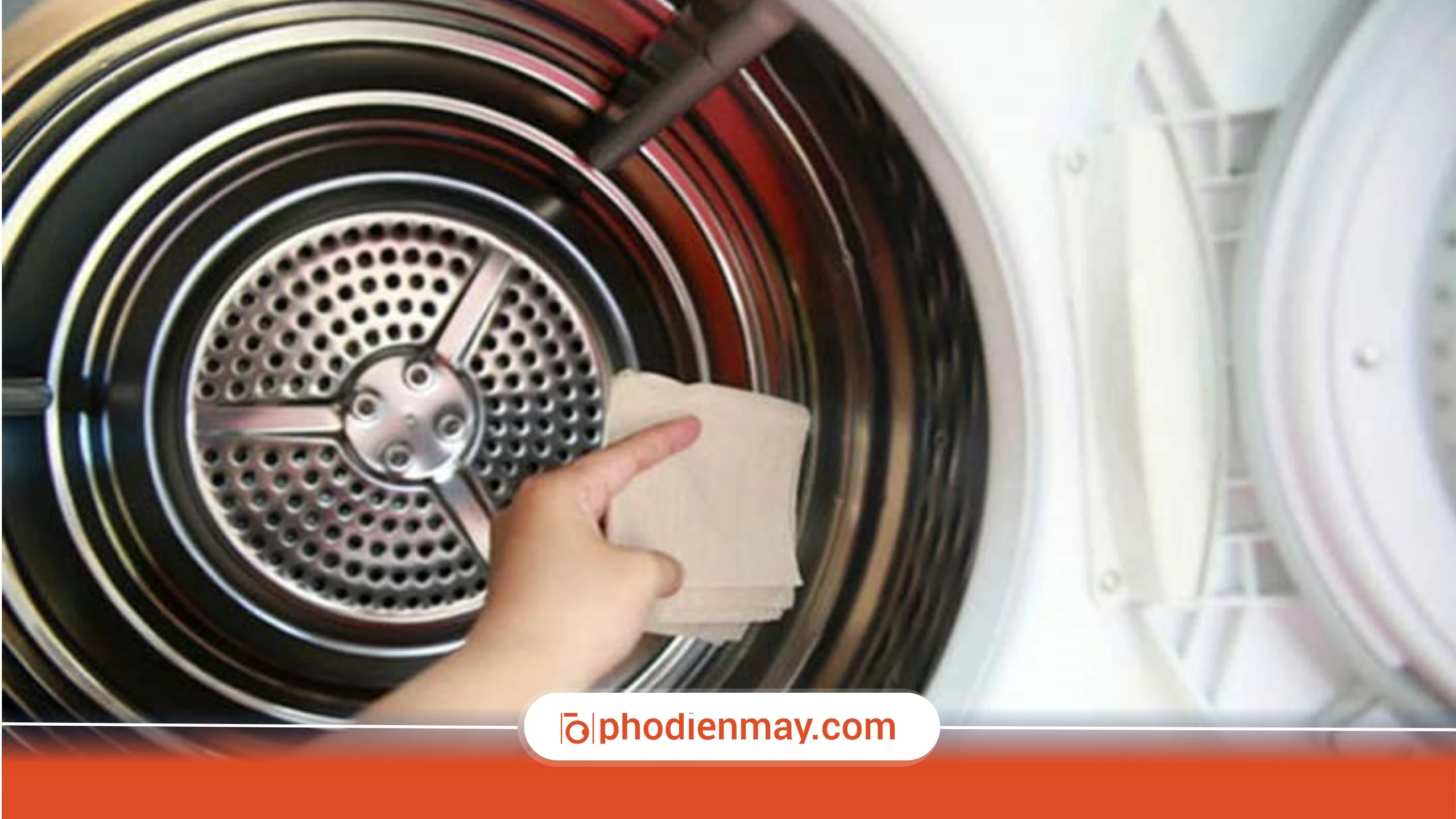 Các bước vệ sinh máy giặt cửa trên nhanh chóng