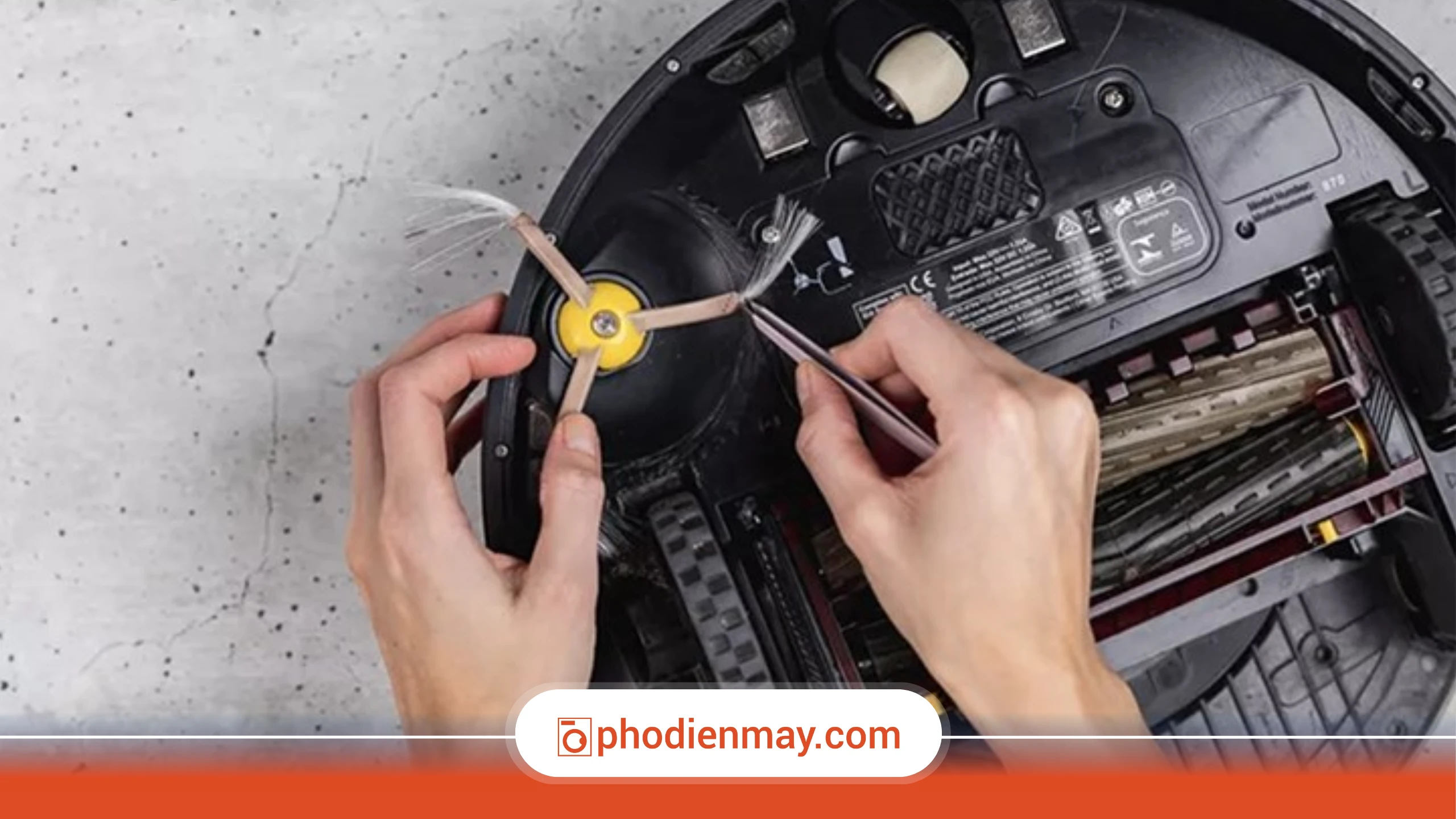 robot hút bụi, vệ sinh robot hút bụi, bảo trì robot hút bụi, Phố Điện Máy