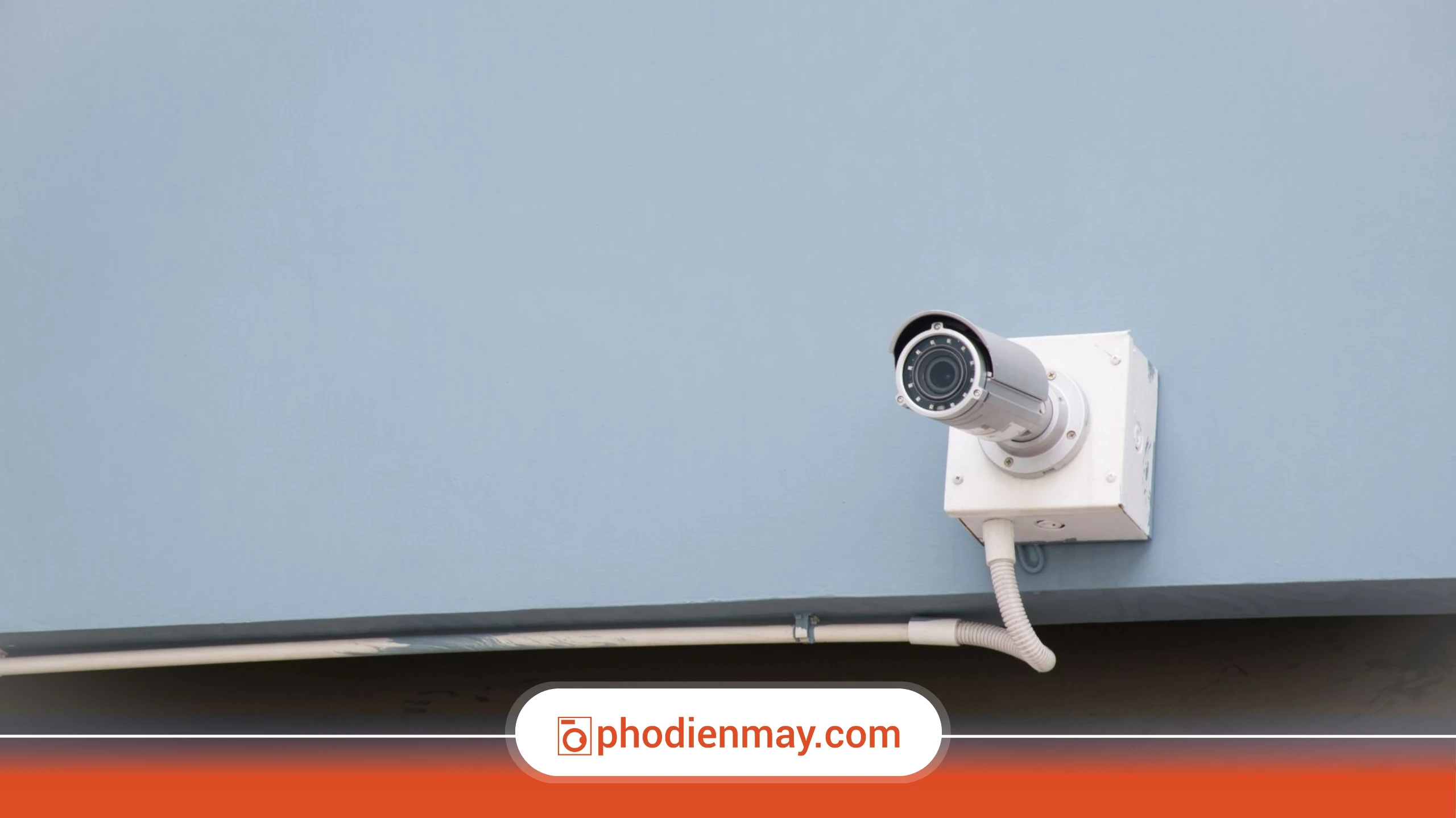 lắp camera khi sống một mình, camera an ninh cho người sống một mình, lợi ích camera gia đình, Phố Điện Máy
