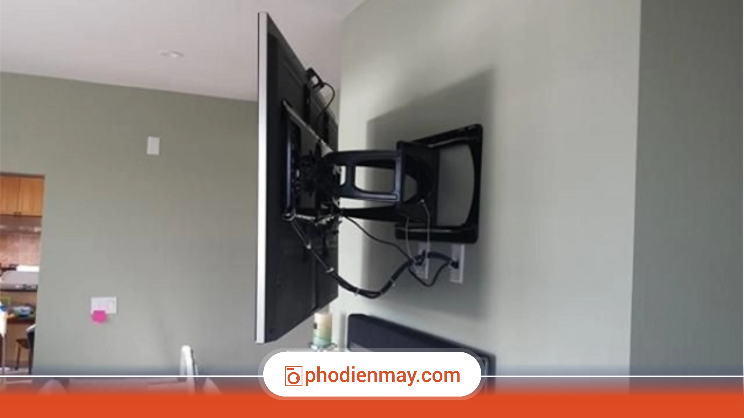 Sắp xếp dây nguồn và dây tín hiệu gọn gàng