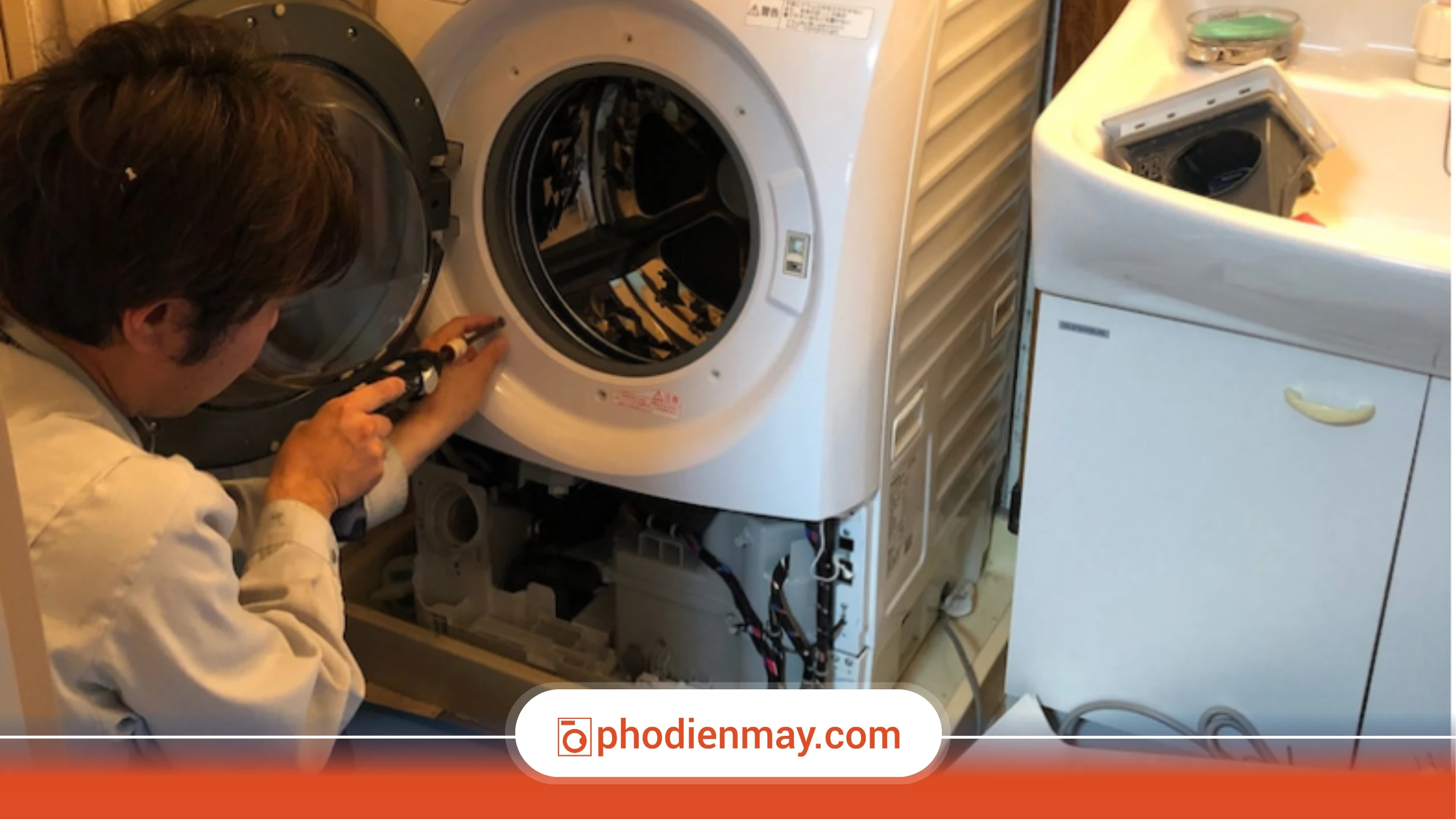 Không kiểm tra túi quần áo trước khi giặt