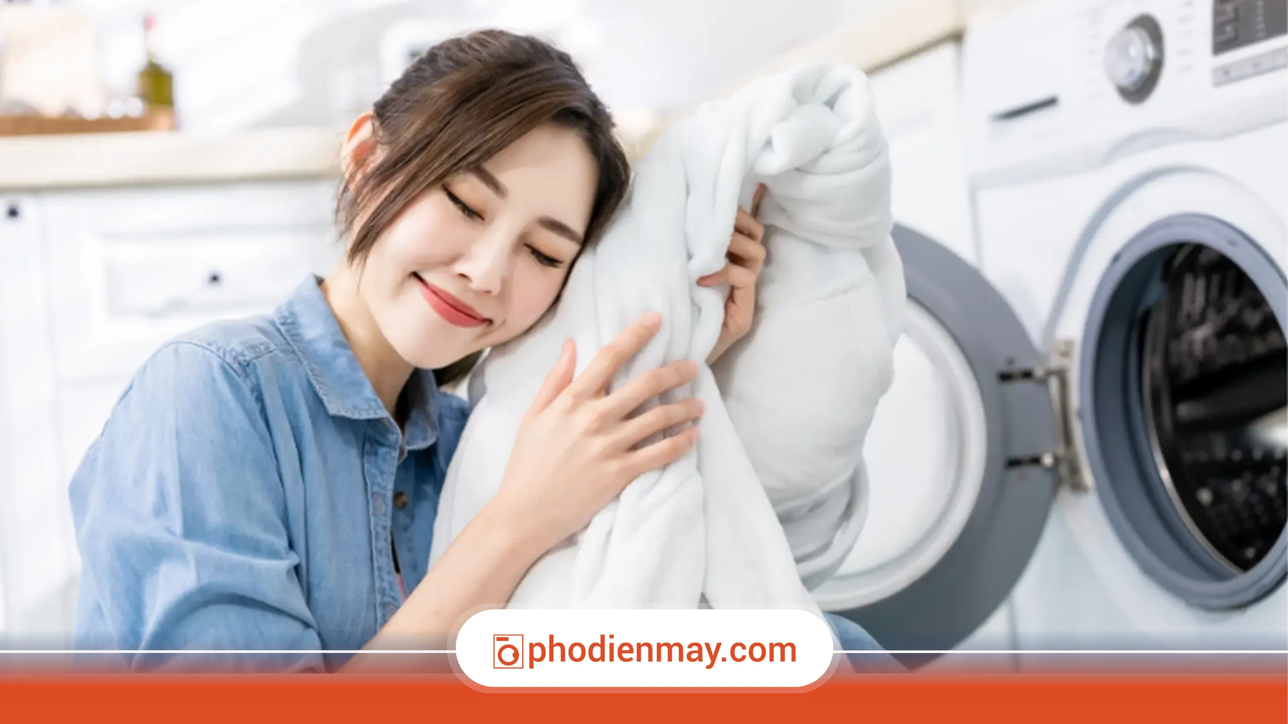 Cách giặt quần áo sạch hơn mà không tốn thêm điện bằng cách giặt đủ tải