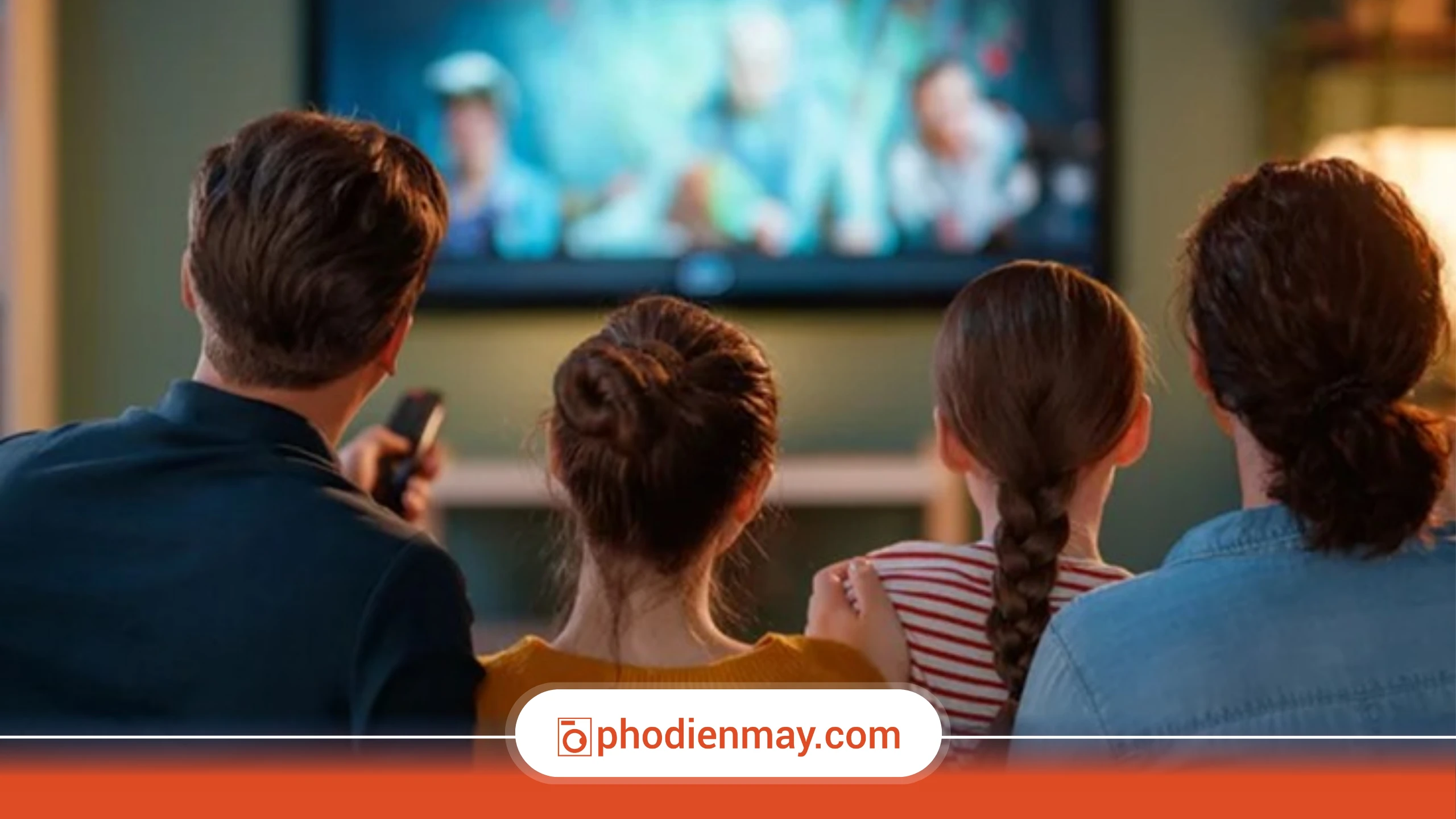 Những thói quen làm giảm tuổi thọ Smart TV nhiều người mắc phải