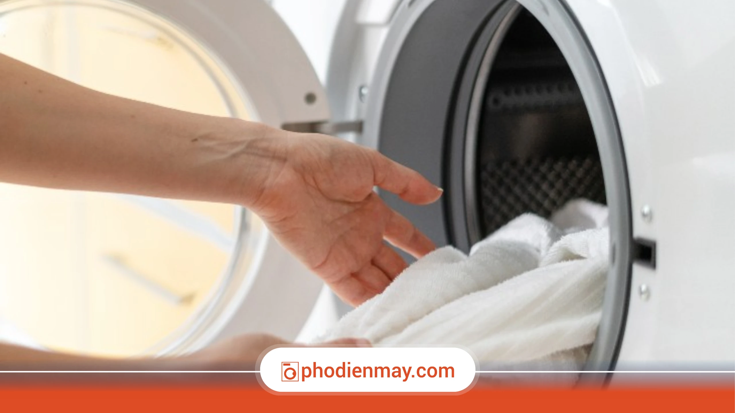 Cách giặt quần áo trắng bằng máy giặt không bị ố vàng – Giữ đồ luôn sáng sạch như mới