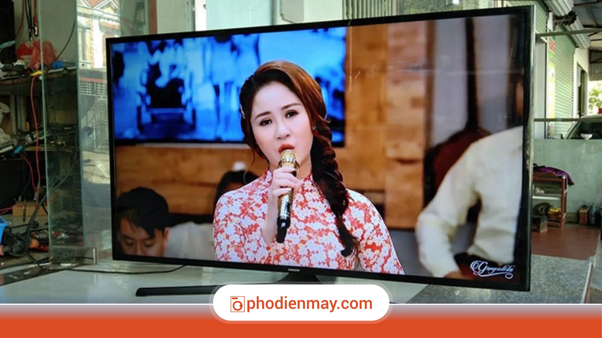 Những lỗi cần tránh khi mua Smart TV – Đừng để “tiền mất tật mang”