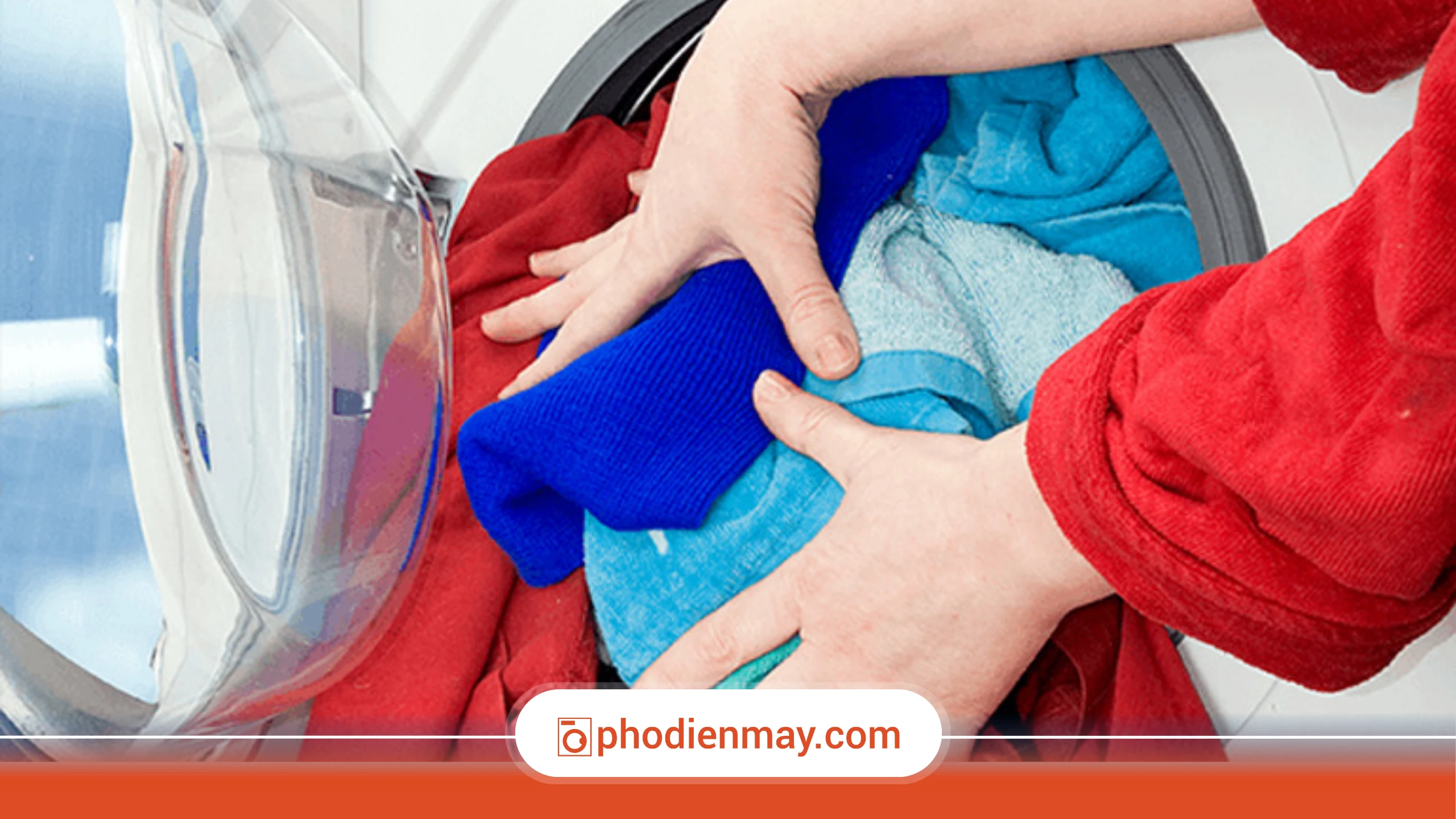 Nhồi quá nhiều quần áo – sai lầm khiến máy giặt nhanh hỏng phổ biến nhất