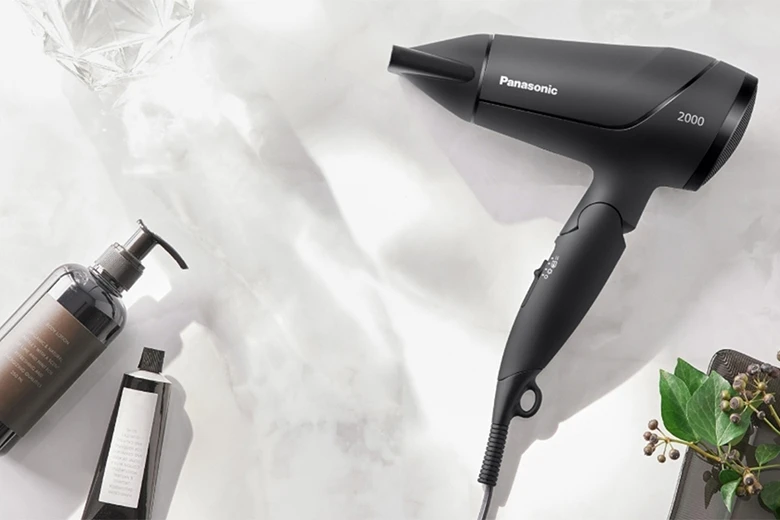 Thiết kế-Máy sấy tóc Panasonic EH-ND65-K645