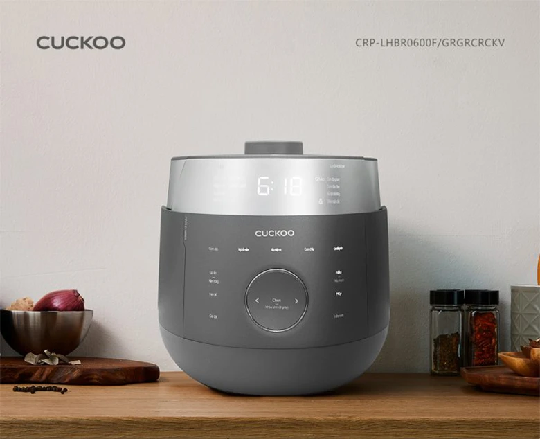 Thiết kế sang trọng - Nồi cơm điện tử áp suất cao tần Cuckoo 1.08 lít CRP-LHBR0600F/GRGRCRCKV